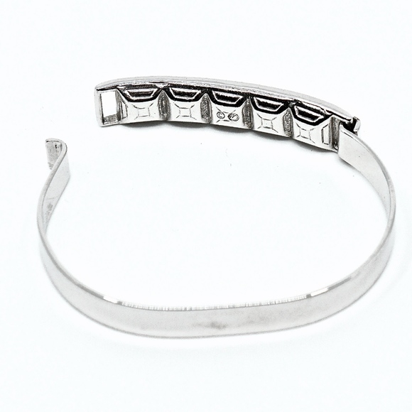 SWAROVSKI~channel set~CRYSTAL BANGLE BRACELET - Picture 3 of 3